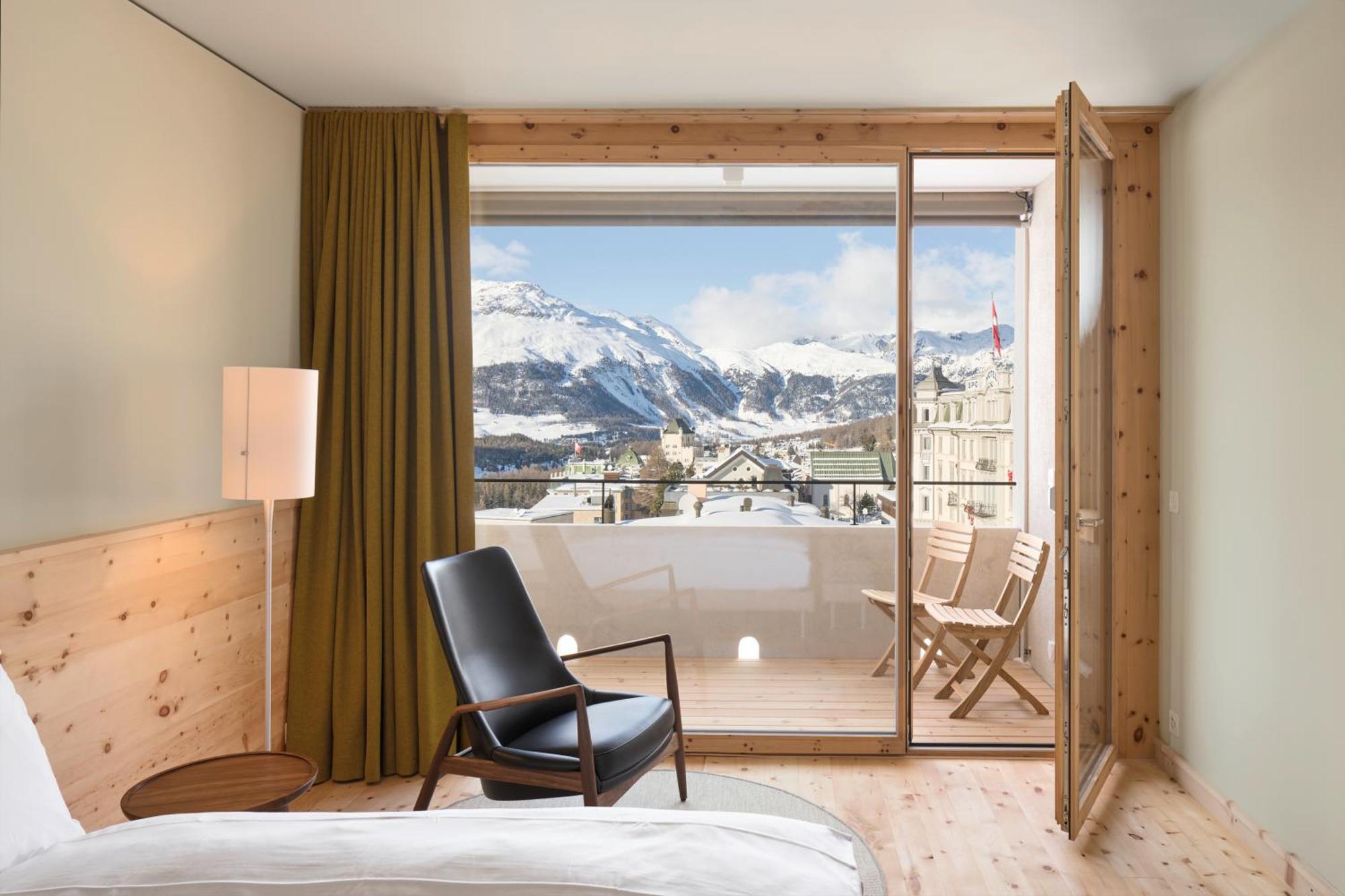 Hotel Maistra 160 Pontresina Buitenkant foto