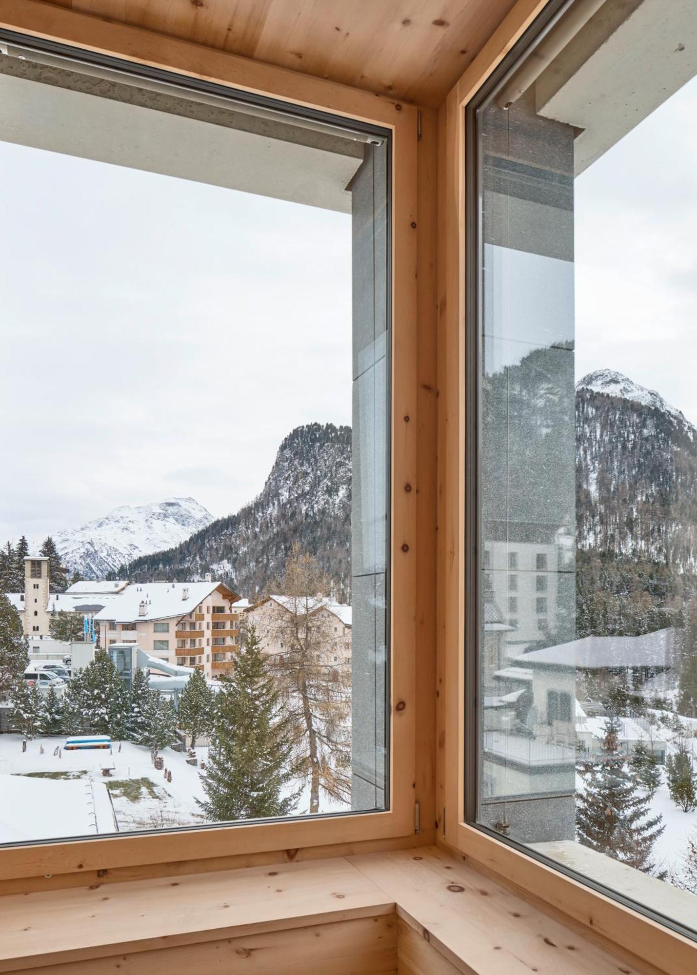 Hotel Maistra 160 Pontresina Buitenkant foto