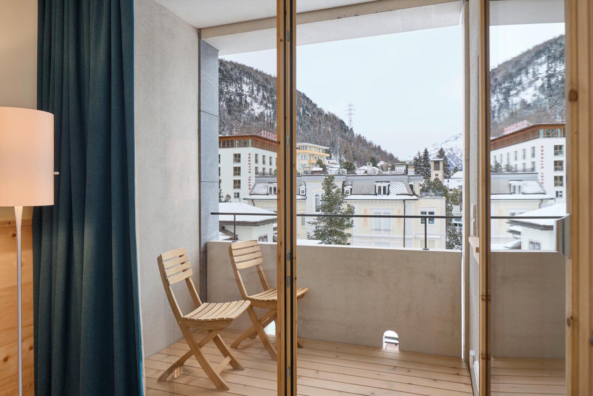 Hotel Maistra 160 Pontresina Buitenkant foto